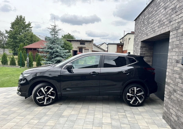 Nissan Qashqai cena 69900 przebieg: 159570, rok produkcji 2017 z Słupca małe 277